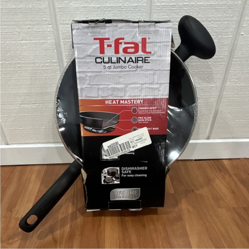 T-fal Culinaire Jumbo Cooker with Black Handle